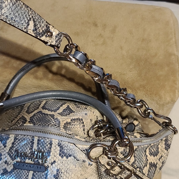 Awesome Coach Leather bag - Picture 5 of 15